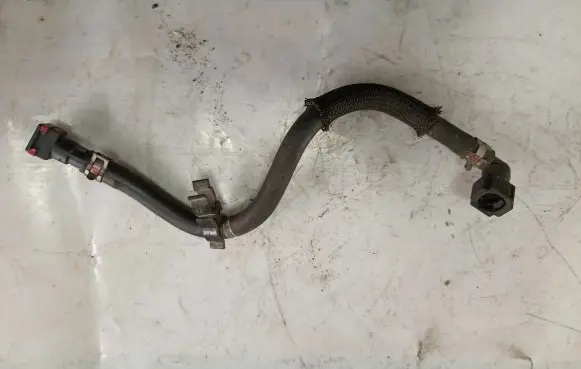 Suzuki Grand Vitara II Fuel line/pipe/hose 