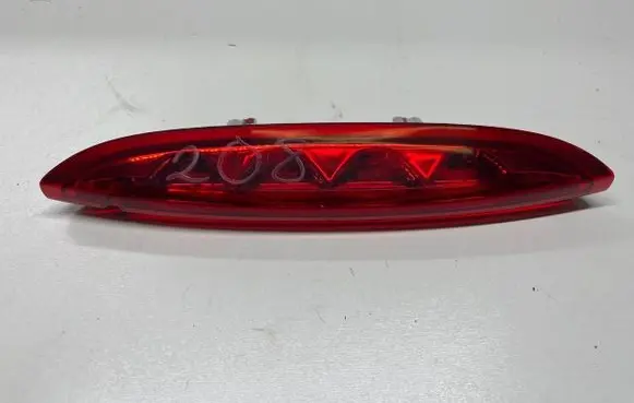 Peugeot 208 Third/center stoplight 9674309080