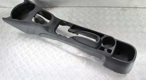 Toyota Yaris Center console