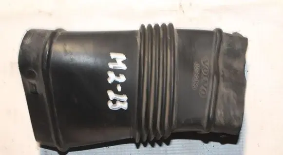 Volvo XC60 Air intake hose/pipe 30792195