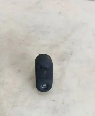 Renault Kangoo I Windscreen/window heater switch 8170