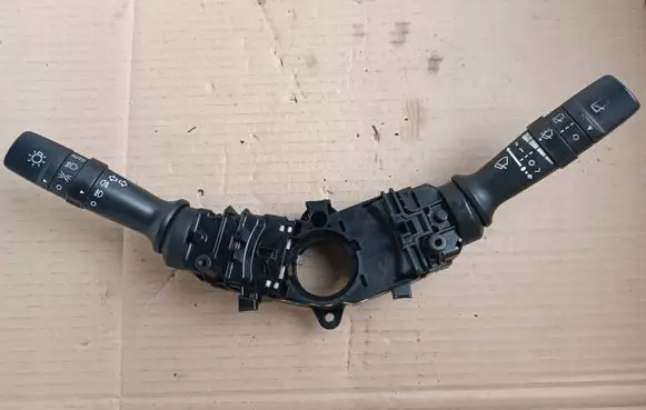 KIA Ceed Indicator stalk 2K560