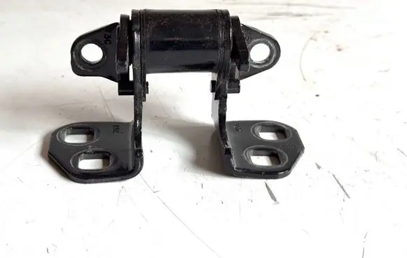 Tesla Model S Front door upper hinge 37090 4006T50