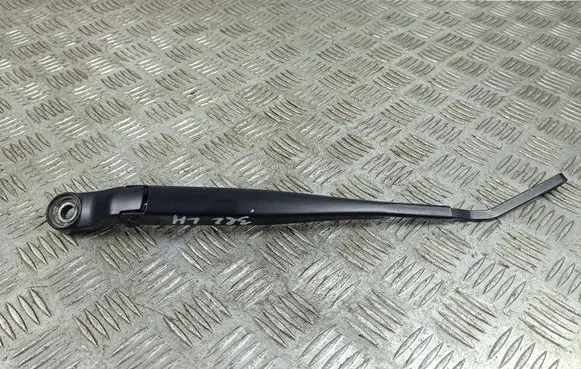 Jeep Wrangler Front wiper blade arm 89813799E