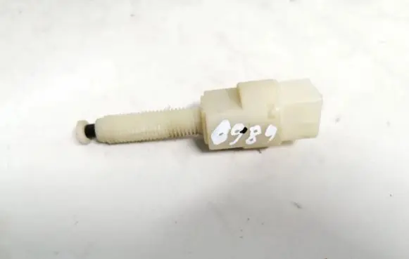Audi A6 S6 C5 4B Brake pedal sensor switch 4a0945515a