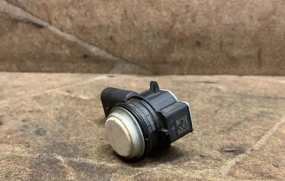 Mercedes-Benz B W246 W242 Parking PDC sensor A0009050242