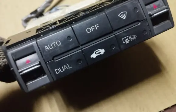 Honda Legend Climate control unit 1465704481