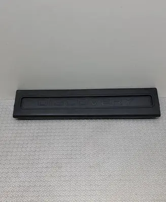 Land Rover Discovery 5 Front sill trim cover HY3213201 156137022 186205232