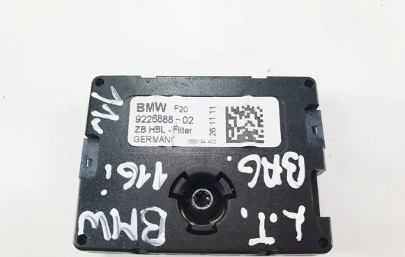 BMW 1 F20 F21 Aerial antenna filter 9226888 1683194A00