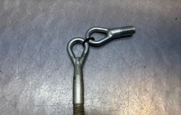 Nissan Qashqai Towing hook eye