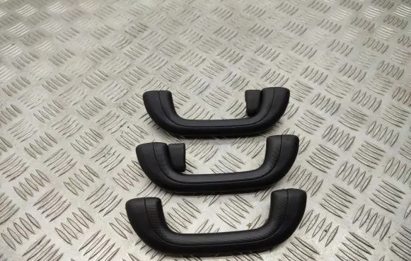 KIA Sportage A set of handles for the ceiling 