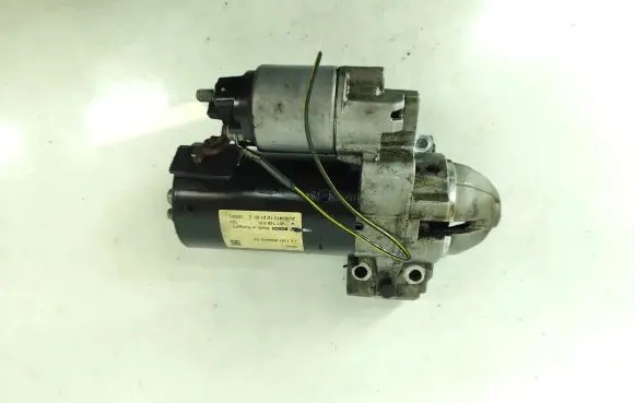 BMW 7 G11 G12 Starter motor 8589891