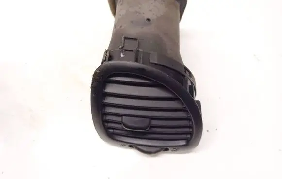 Volkswagen Sharan Dash center air vent grill 7M1819704E