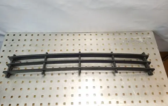 Skoda Octavia Mk2 (1Z) Front bumper lower grill 1Z0853677