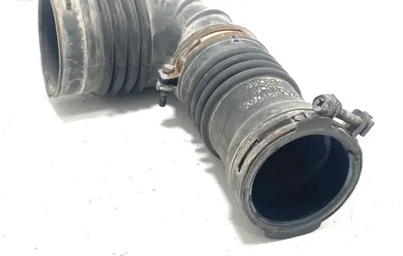 Mazda 6 Air intake hose/pipe R2AA1376X K3804