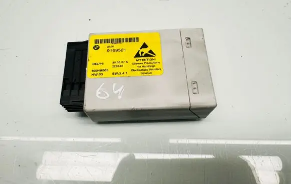 BMW 5 E60 E61 Central console control unit 9169521