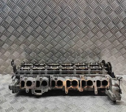 BMW 6 F12 F13 Engine head 7812929 7800044