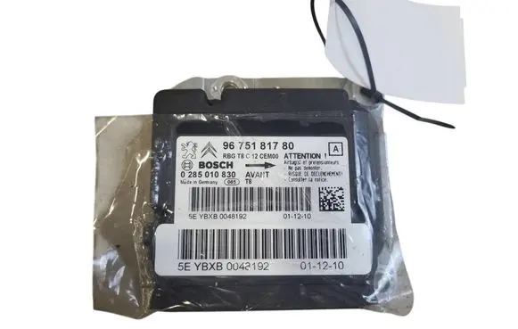 Peugeot 5008 Airbag control unit/module 9675181780 0285010830
