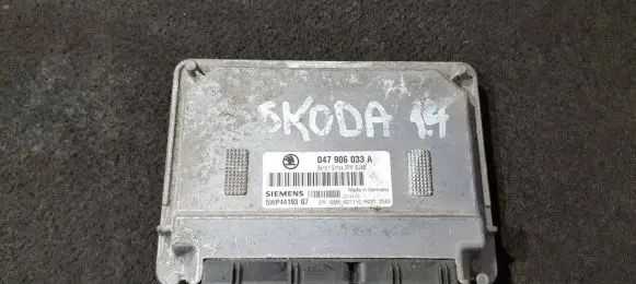 Skoda Fabia Mk1 (6Y) Engine control unit/module 047906033A 5WP4419307