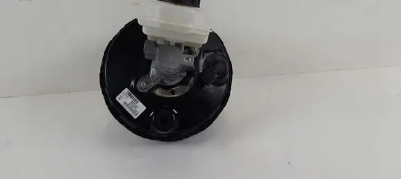 Volvo XC40 Brake booster 32212626