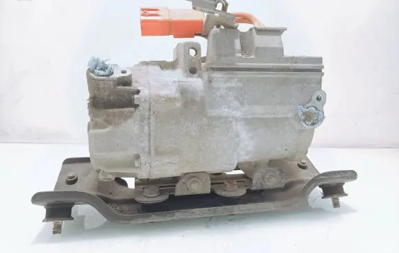 Tesla Model S Air conditioning (A/C) compressor (pump) 0422000691 600738000D 12W1607