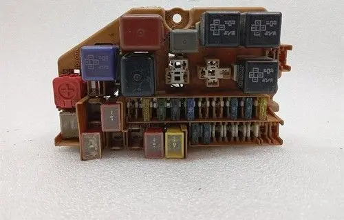 Toyota Supra A80 Fuse box set 821111B490