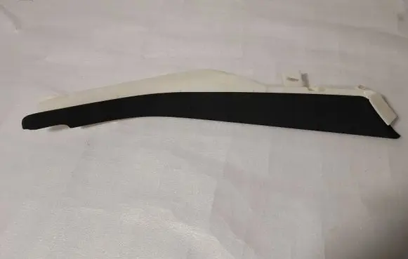 Audi Q8 (C) pillar trim 4M8880756
