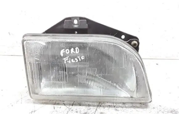Ford Fiesta Headlight/headlamp 03704748