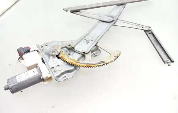 Toyota Avensis T250 Front door window regulator with motor 6981005050