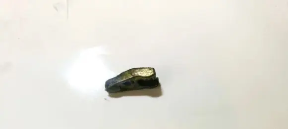 Volvo S40, V40 Fuel Injector clamp holder