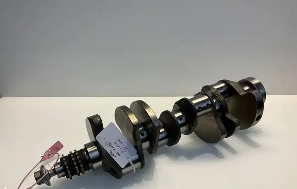 Mercedes-Benz CLS C219 Crankshaft A1130300501 1130300501 A1130301101