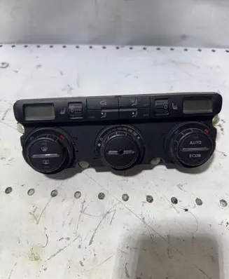 Skoda Octavia Mk2 (1Z) Climate control unit 74641441