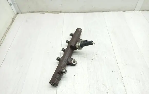 Renault Megane III Fuel main line pipe 8200845671 0826300612 A2C20001221
