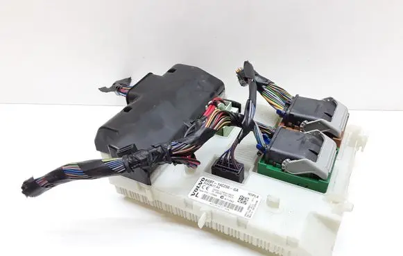 Volvo XC60 Fuse module BG9T14C256GA 31343677AA