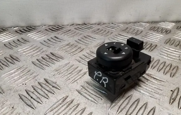 KIA Sorento Wing mirror switch 202008898