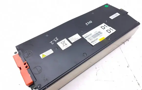 Peugeot 3008 III Hybrid / Electric Car Battery Cell 9864616880