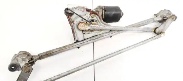 Chrysler PT Cruiser Front wiper linkage and motor