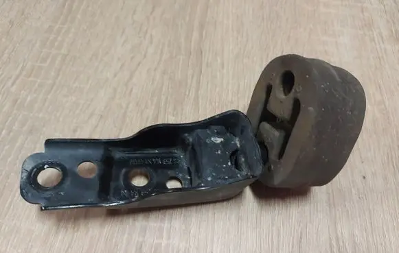 Muffler mount bracket/holder