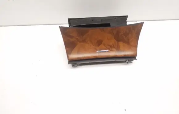 Mercedes-Benz CLS C219 Ashtray (front) A2116802852