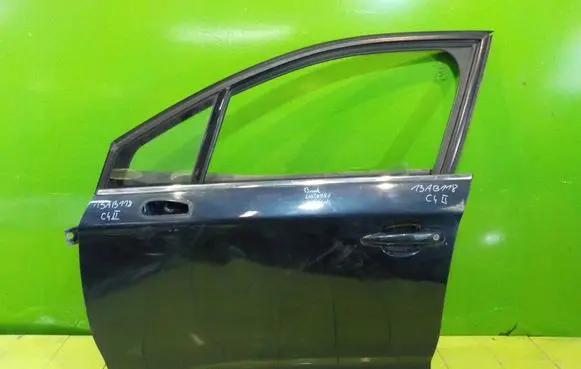 Citroen C4 II Front door PRZOD