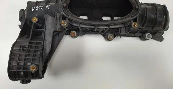 Mercedes-Benz E W212 Intake manifold