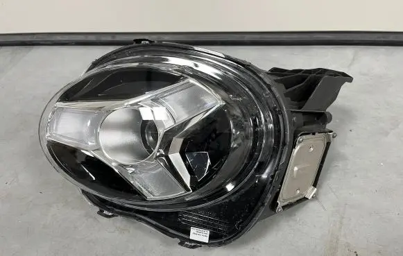 Nissan Juke II F16 Headlight/headlamp 89913237