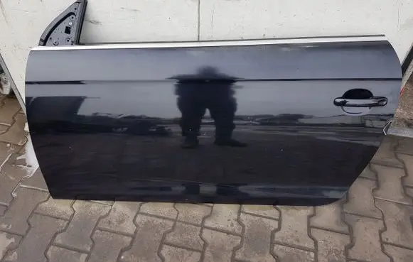 Door (2 Door Coupe)