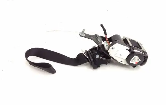 Mercedes-Benz E C207 W207 Front seatbelt 620020200 010R000