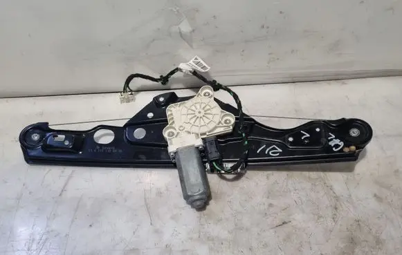 Mercedes-Benz E W211 Rear door window regulator with motor A2117300146 A2118202342