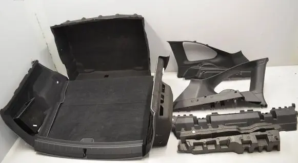 BMW X1 F48 F49 Other trunk/boot trim element 7425354 51477425354 7470994
