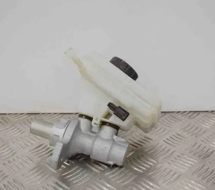 BMW X3 F25 Master brake cylinder 6794473