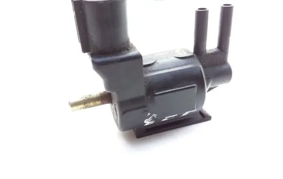 Mazda 323 Turbo solenoid valve K5T44173