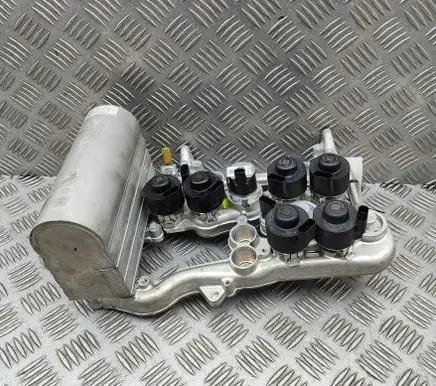 Tesla Model Y Juniper Air conditioning (A/C) expansion valve 154759500H 152300000G