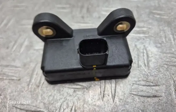 Renault Megane III ESP acceleration yaw rate sensor 479310001R 479310001RC 10170106463